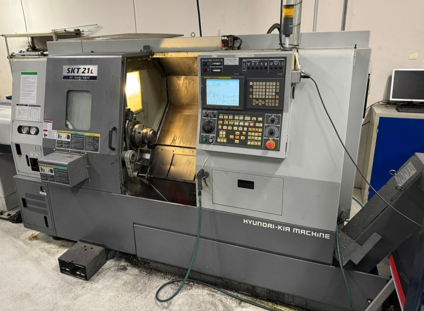 HYUNDAI - KIA SKT 21 L